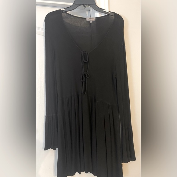 NYTT - Picture 1 of 4